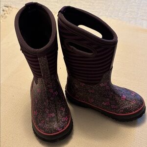 Boggs Floral Patterned Rain Boots